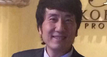 Headshot of Jonathan Jiang