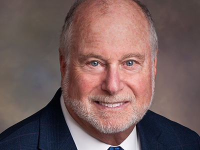 /-/media/Feature/Common/Agu/Images/Honors/2022/Fellows/Fellow-Weisberg_Robert_Formal-Headshot.png?h=300&w=400&hash=7FC930AE0C4E972EB76F983399BEB578