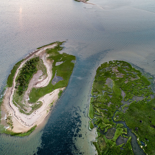 Islands with a sandbar in the ocean